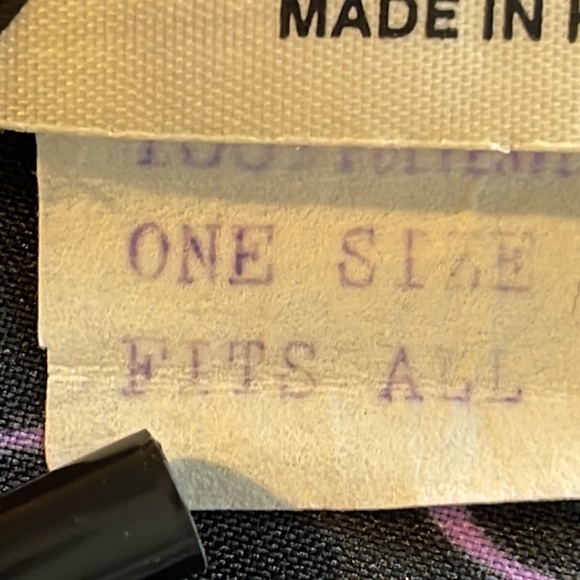 Helena’s floral, versatile, Hawaiian, beach cover up dress . - Picture 12 of 12